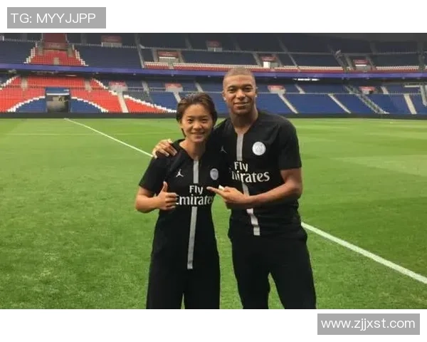 足球明星签名球衣专卖平台尽享独特收藏体验与限量发售优惠